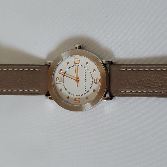 NWY Marc Jacobs Women's Riley MJ9728 Watch - Picture 1 of 12